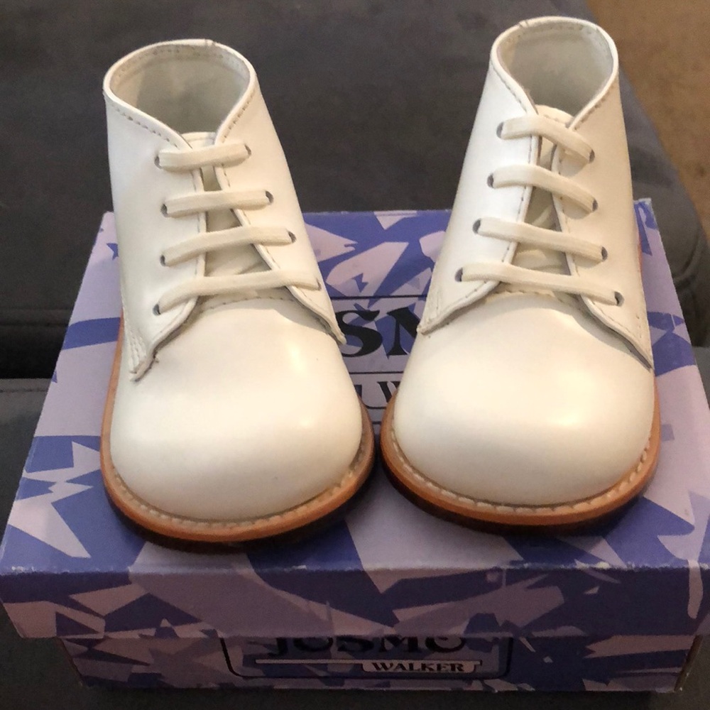 Josmo baby walking shoes